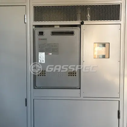 施工前の給湯器（GT-2412SAWX-PS）