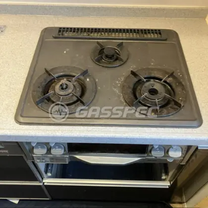 施工前のビルトインガスコンロ（PD-D38WFAV-R）