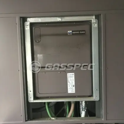 施工前の暖房熱源機（RUFH-VD2401AU2-3）