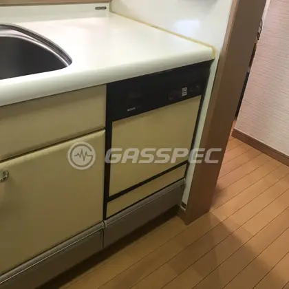 施工前のビルトイン食洗機（CWPM-45）
