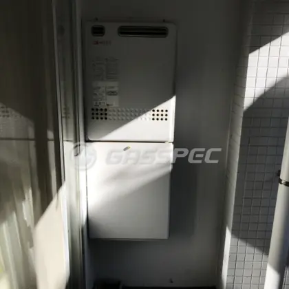 施工前の給湯器（GT-2427SAWX）
