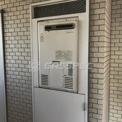 施工前の給湯器（RUFH-2405AW2-3）