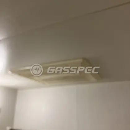 施工前の浴室乾燥機（FD2809J3）