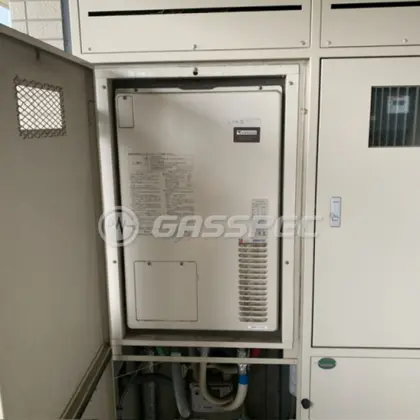 施工前の暖房熱源機（AT-4200ARSAW3Q-56-H）