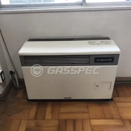 施工前の暖房機器（VGB-90S）