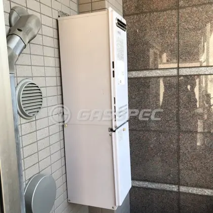施工前の給湯器（GT-2033SAWX）