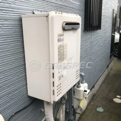 施工前の給湯器（GT-C2042AW-MB）