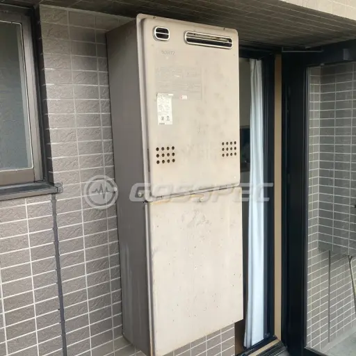 交換前の給湯器（ノーリツ GT-2412SAWX）