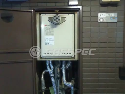 交換前の給湯器（ノーリツ GT-1628SAWX）