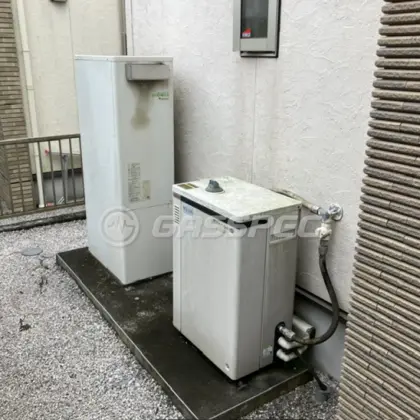 施工前の暖房熱源機（GCT-C08ARS-AWQ）