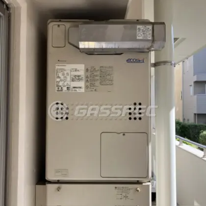 施工前の暖房熱源機（GTH-C2439AWX3H-L）
