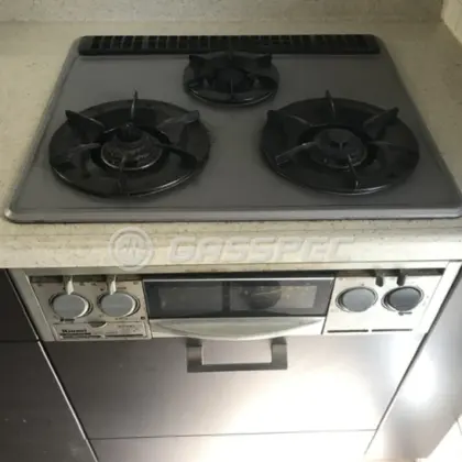 施工前のビルトインガスコンロ（RBG-31A7FS）