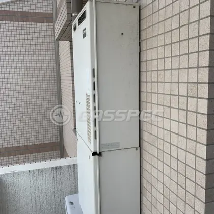 施工前の暖房熱源機（AT-4200ARSAW3Q-56）
