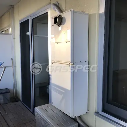 施工前の暖房熱源機（DN-N2412AWADLB）
