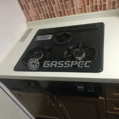 施工前のビルトインガスコンロ（DG3296NQ1U）