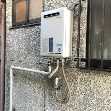 施工前の給湯器（RUX-V1618W）