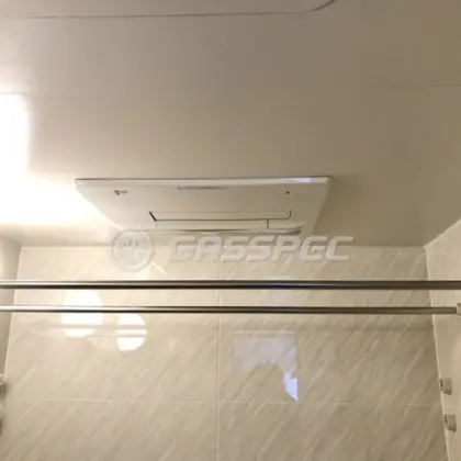 施工前の浴室乾燥機（FD3517J3U）