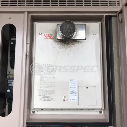 施工前の給湯器（YM2436RTV）