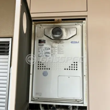 施工前の暖房熱源機（GTH-C2437AWX6H-T）
