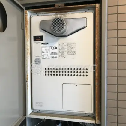 施工前の暖房熱源機（GTH-2434SAWX6H-T）