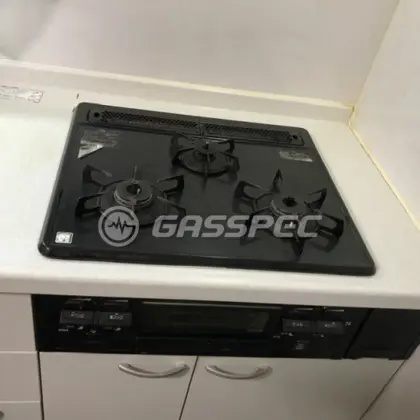 施工前のビルトインガスコンロ（DG32K1SR）