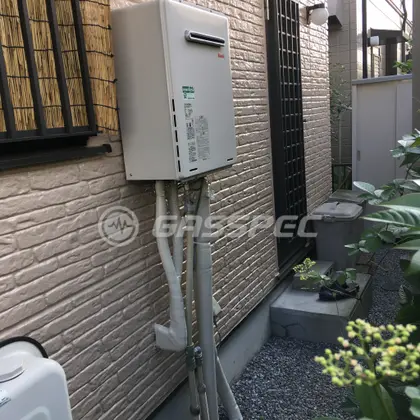 施工後の給湯器（リンナイ RUF-A2405SAW(A)）