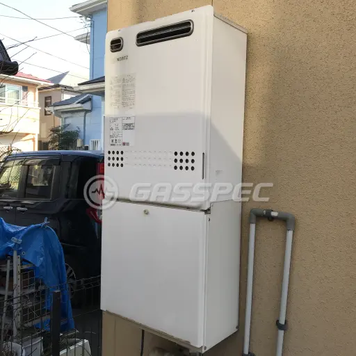 交換前の給湯器（ノーリツ GT-2422SWX）