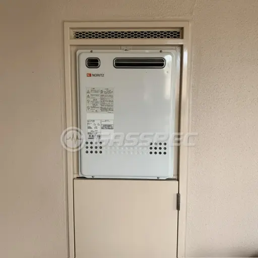 交換前の給湯器（ノーリツ GT-2027SAWX）