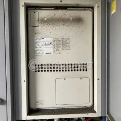 施工前の暖房熱源機（GTH-2413AWXH-H）
