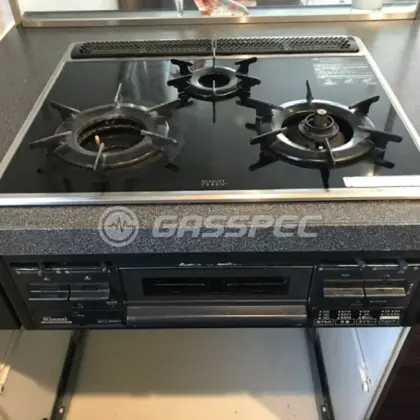 施工前のビルトインガスコンロ（RBG-N31A9GS1R）