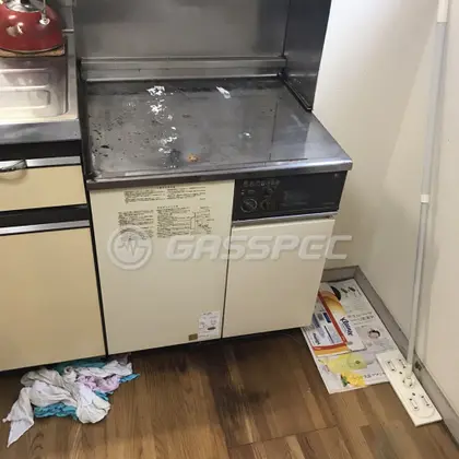 施工前の給湯器（GBG-1600D）