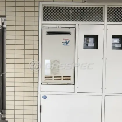 施工前の給湯器（RUF-VK2400SAW）