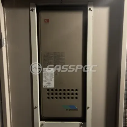 施工前の給湯器（GT-2003SAW-H）