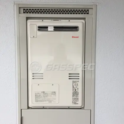 施工後の暖房熱源機（リンナイ RUFH-A2400SAW）