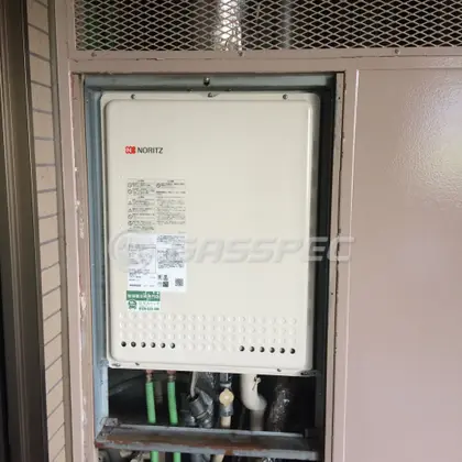 施工後の給湯器（ノーリツ GT-2460AWX-H BL）