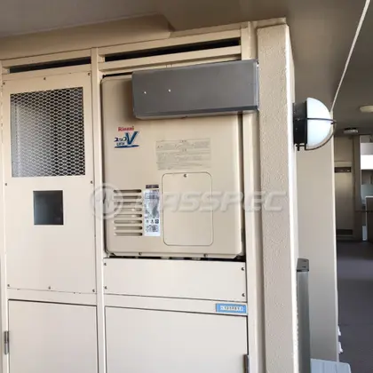 施工前の暖房熱源機（RUFH-VD2400AA2-3）