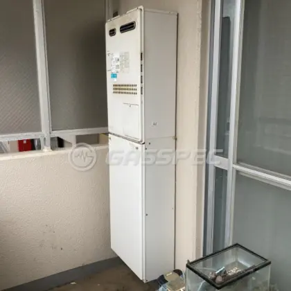 施工前の暖房熱源機（GTH-2434AWX3H）