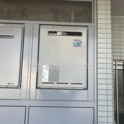 施工前の給湯器（RUF-V2001SAW）