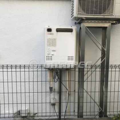 施工前の給湯器（GT-2422SAWX）