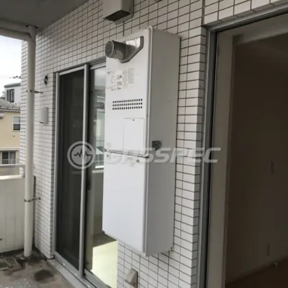 施工前の暖房熱源機（GTH-2434AWX3H-T）