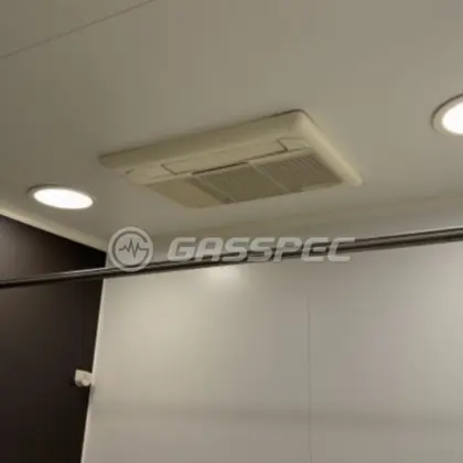 施工前の浴室乾燥機（FD2811J3）
