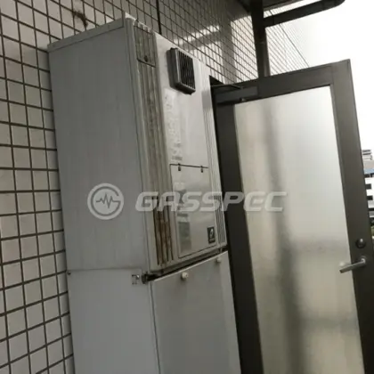 施工前の暖房熱源機（GH-HK2400ZW）