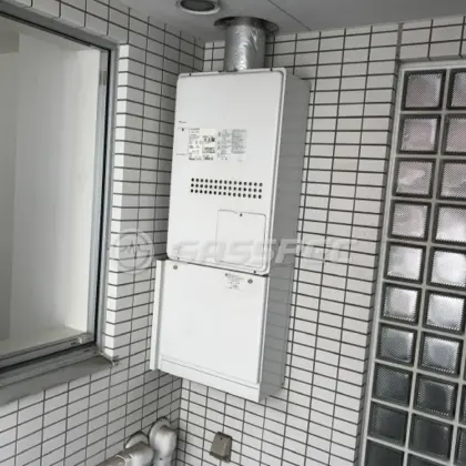 施工前の暖房熱源機（GTH-2434AWX3H-H）
