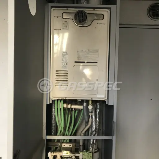 交換前の暖房熱源機（リンナイ RUFH-V2400SAT2-6）