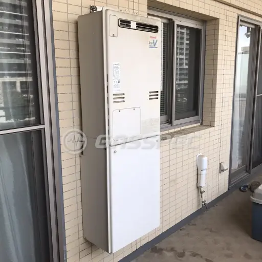 交換前の暖房熱源機（リンナイ RUFH-V2403AW2-6）