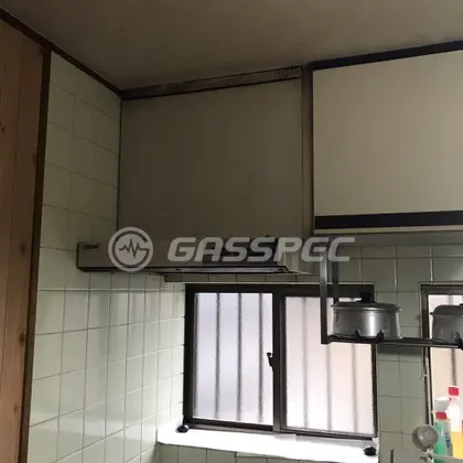 施工前のレンジフード