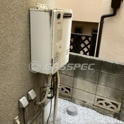 施工前の給湯器（GT-2427SAWX）