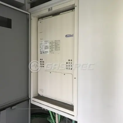 施工前の暖房熱源機（GTH-C2448AW3H-H）