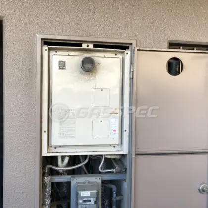 施工前の給湯器（YG1602RG）