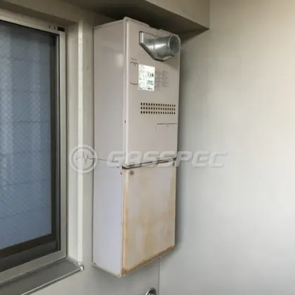 施工前の暖房熱源機（GTH-2434AWX-T）
